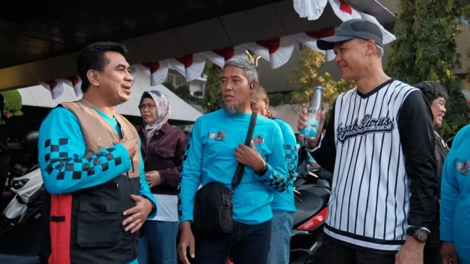 Touring Gayeng