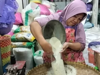 Harga Beras Batang Naik