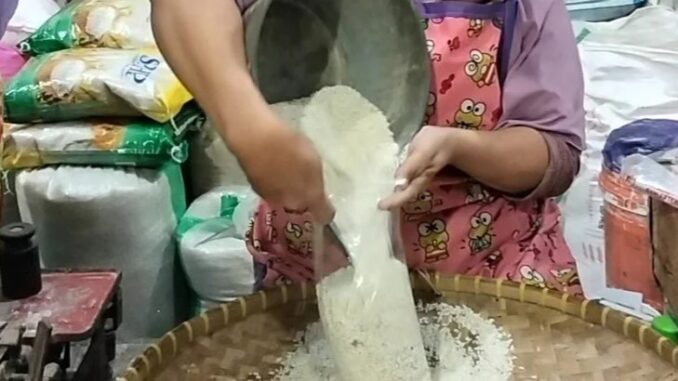 Harga Beras Jawa Tengah
