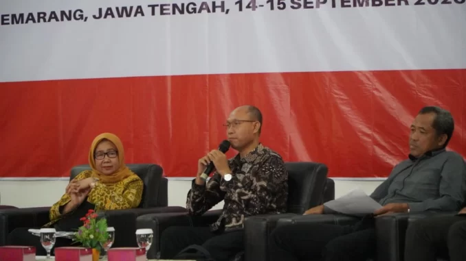 Iming-Iming Gaji Tinggi