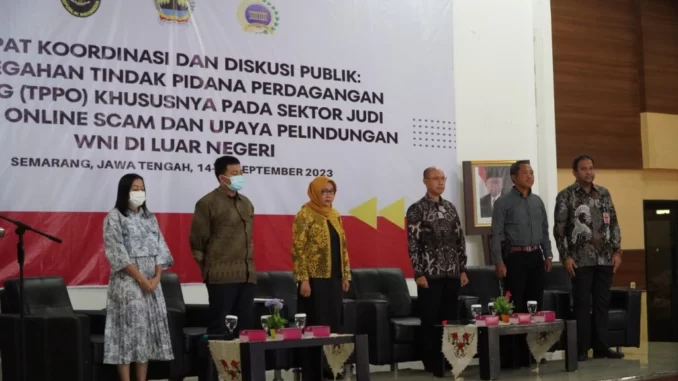 Iming-Iming gaji tinggi