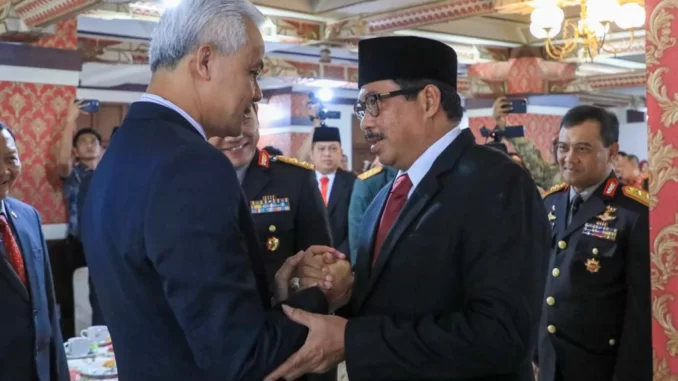 Nana Sudjana Penjabat Gubernur Jateng 1
