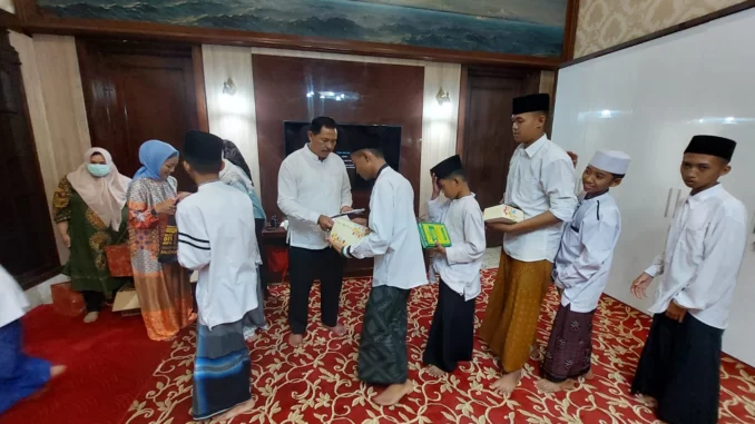 Nana Sudjana Puri Gedeh