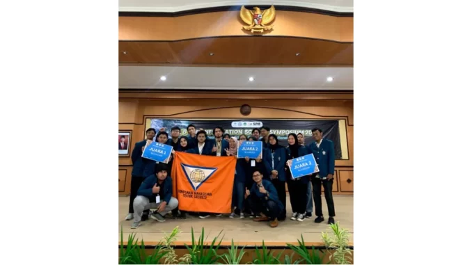 UNDIP Juara GIS Competition