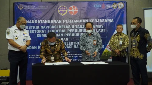 smart buoy pertama