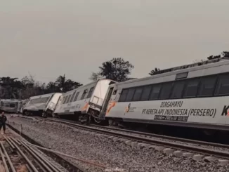 KA Argo Semeru Kecelakaan