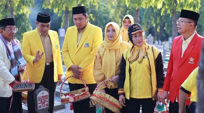 golkar ziarah TMP