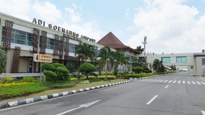 Bandara Adi Soemarmo di Solo