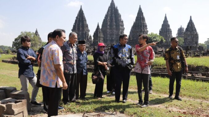 Revisi Garis Batas Jateng - DIY : Komisi A DPRD Jateng Kunjungi Sleman untuk Tindak Lanjut