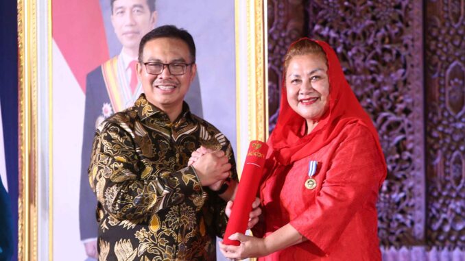 Wali Kota Semarang Terima Penghargaan Manggala Karya Kencana dari BKKBN RI