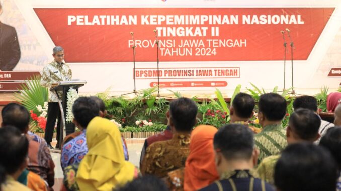 60 Peserta Pelatihan Kepemimpinan Nasional Dituntu