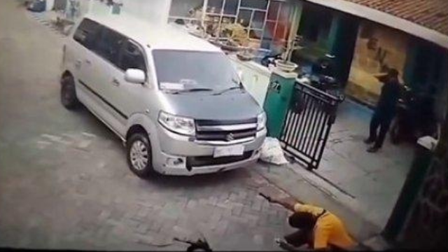 Penembakan Kucing Semarang