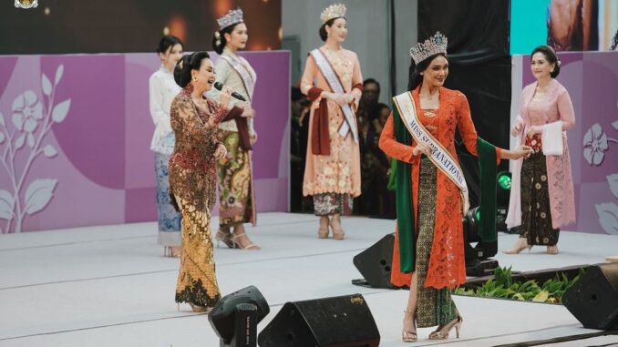 Kebaya Identitas Bangsa