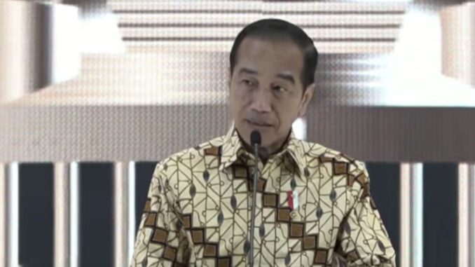 Jokowi Tekankan Pentingnya Reformasi Struktural dalam Menghadapi Masalah Regulasi dan Birokrasi