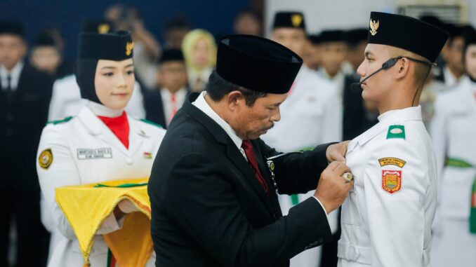 Nana Sudjana Kukuhkan Paskibraka Jateng 2024, Disiapkan Jadi Duta Pancasila dan Patriot NKRI
