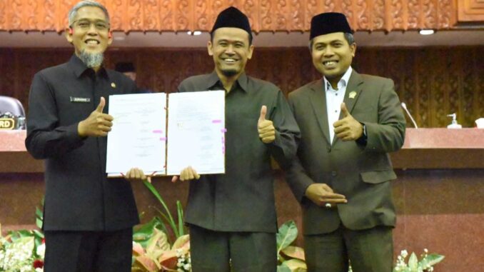 Pemprov dan DPRD Jateng Sahkan Lima Raperda