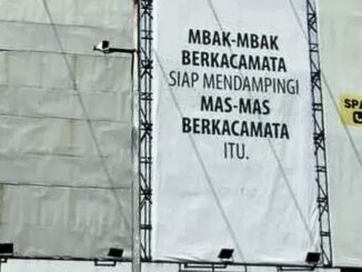 mbak dan mas berkacamata solo