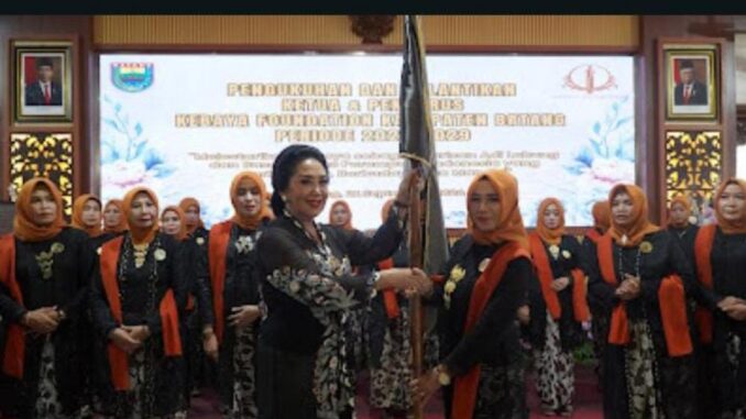 Gerakan Anak Muda Berkebaya