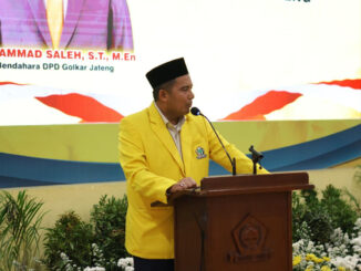 Bendahara DPD Golkar Jateng, Mohammad Saleh dalam acara perayaan HUT Partai Golkar di Kantor DPD Golkar Jateng, (20/10/2024)