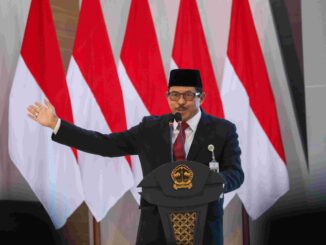 Penjabat (Pj) Gubernur Jawa Tengah, Nana Sudjana mengucapkan selamat atas dilantiknya Presiden RI Prabowo Subianto dan Wakil Presiden Gibran Rakabuming Raka serta seluruh menteri dan wakil menteri Kabinet Merah Putih, di Wisma Perdamaian, Kota Semarang, Senin, 21 Oktober 2024. (Dokumentasi HUmas Pemprov Jateng)
