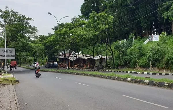 Tanjakan Silayur Semarang