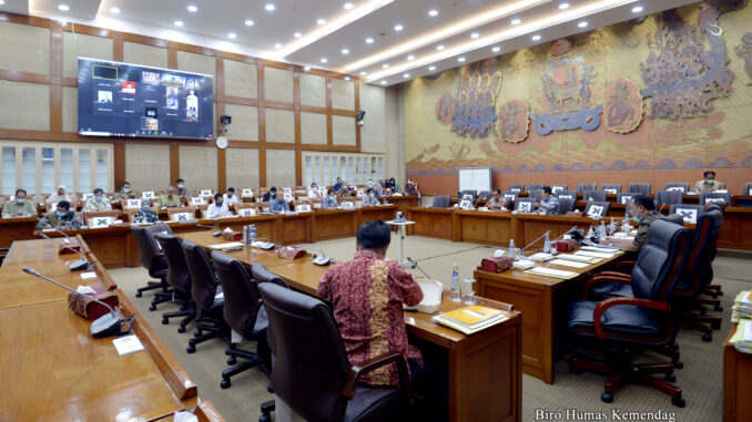 rapat dengar pendapat bersama Komisi VI DPR RI