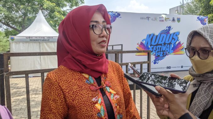 Kepala Dinas Kebudayaan dan Pariwisata Kabupaten Kudus, Mutrikah,