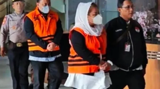 Mantan Wali Kota Semarang Hevearita Gunaryanti Rahayu dan suaminya di dakwa korupsi Rp 9 m