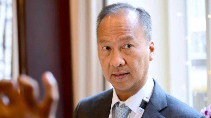 PROFIL-Agus-Gumiwang-Kartasasmita-Plt-Ketum-Partai-Golkar-dan-Menteri-Perindustrian-RI