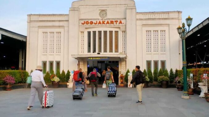 Ilustrasi, Suasana Stasiun Yogyakarta (Dok. KAI)