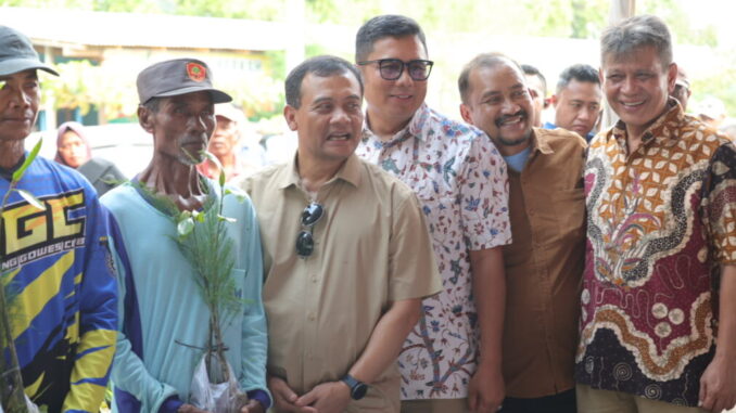 mohammad-saleh-dukung-gerakan-selamatkan-pesisir