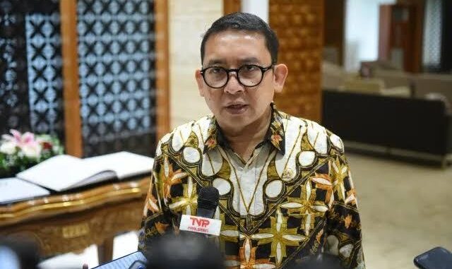 370-menteri_kebudayaan_fadli_zon