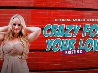 Tangkapan Layar Kristin Dennison saat menyanyikan lagu Crazy for You yang dialihbahasakan dari lagu dangdut berjudul Meriang.