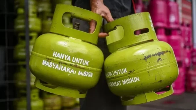mulai-juni-2024-beli-gas-elpiji-3-kg-harus-pakai-ktp-2_169-3282692822