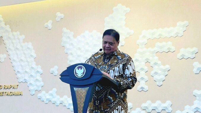 Airlangga Hartarto saat Konpers Joint Statement Indonesia-AS di kantornya Airlangga Hartarto saat Konpers Joint Statement Indonesia-AS di kantornya Artikel ini sudah tayang di VIVA.co.id pada hari Jumat, 12 September 2025 - 1658 WIB Airlangga Hartarto saat Konpers Joint Statement Indonesia-AS di kantornya