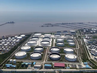 China’s Surging Crude Imports from Indonesia Point to Iran Trade. (bloomberg.com)
