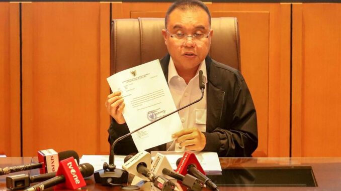Wakil Ketua DPR RI, Sufmi Dasco Ahmad, dalam konferensi pers di kompleks parlemen, Jakarta, Jumat (5/9/2025)
