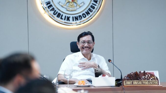 Menteri Koordinator Bidang Kemaritiman dan Investasi, Luhut Binsar Pandjaitan Menteri Koordinator Bidang Kemaritiman dan Investasi, Luhut Binsar Pandjaitan