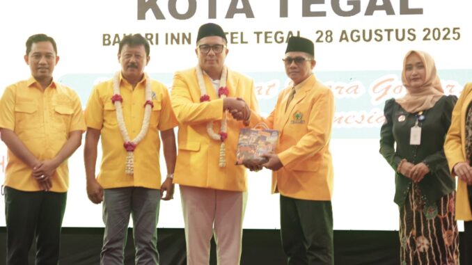 (Foto Bersama) Musyawarah Daerah (Musda) XI DPD Partai Golkar Kota Tegal, yang digelar di Bahari Inn pada Kamis (28/8/2025)