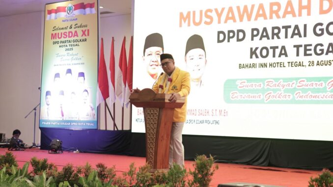 Ketua DPD Partai Golkar Jawa Tengah, Mohammad Saleh pada saat sambutan Musyawarah Daerah (Musda) XI DPD Partai Golkar Kota Tegal, yang digelar di Bahari Inn pada Kamis (28/8/2025) Ketua DPD Partai Golkar Jawa Tengah, Mohammad Saleh pada saat sambutan Musyawarah Daerah (Musda) XI DPD Partai Golkar Kota Tegal, yang digelar di Bahari Inn pada Kamis (28/8/2025)