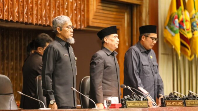 Rapat paripurna DPRD Jateng, tentang Penyampaian Keputusan Pimpinan DPRD Jateng tentang Persetujuan Tindaklanjut/Penyempurnaan atas Hasil Evaluasi Mendagri mengenai Perubahan APBD Jawa Tengah Tahun Anggaran 2025, di Gedung Berlian Semarang pada Senin, 15 September 2025.