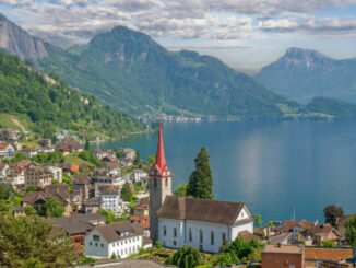 dorf weggis vierwaldstättersee schweiz