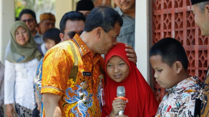Najwa dan Puisinya yang Membuat Ahmad Luthfi Meneteskan Air Mata
