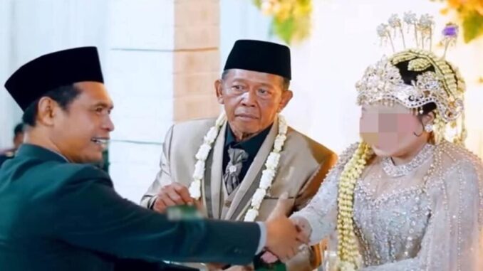 Viral Gadis Pacitan Dinikahi Kakek 74 Tahun dengan Mahar Cek Rp3 Miliar, Ternyata Palsu