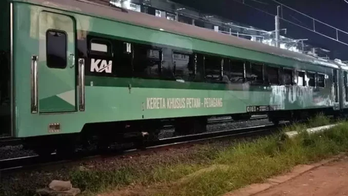 KAI Siapkan Kereta Khusus Petani dan Pedagang