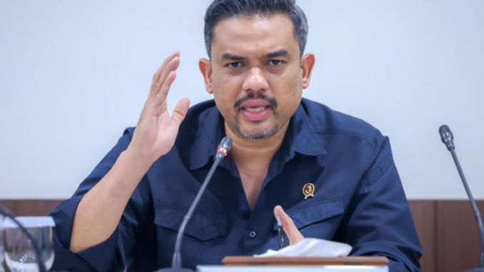 Menteri UMKN Tegaskan KUR hingga Rp100 Juta Tak Perlu Agunan, Sejumlah Bank Disanksi