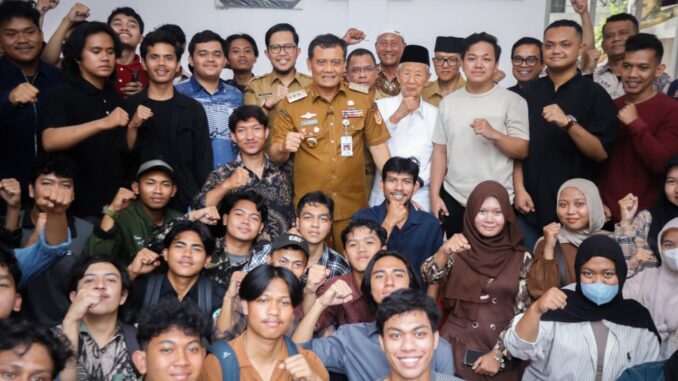 Gubernur Ahmad Luthfi Beri Motivasi dan Jaminan Pendidikan Mahasiswa Asal Aceh, Sumut, Sumbar Gubernur Ahmad Luthfi Beri Motivasi dan Jaminan Pendidikan Mahasiswa Asal Aceh, Sumut, Sumbar