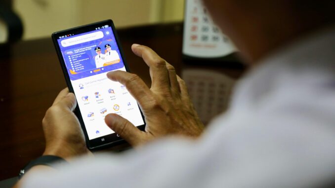 Pemprov Jateng Dengarkan Aduan Warga Lewat Aplikasi JNN dan Rumah Rakyat Pemprov Jateng Dengarkan Aduan Warga Lewat Aplikasi JNN dan Rumah Rakyat