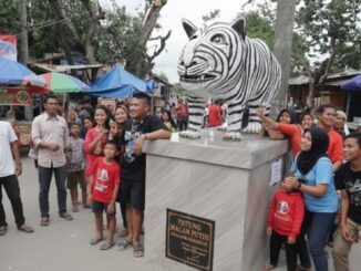 Patung Macan Putih Mirip Kuda Nil di Kediri Ditawar Rp180 Juta, Tolak Dijual dan Jadi Berkah Warga