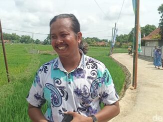 Viral! Jalan Desa Madulang Sampang Diaspal Dana Pribadi Rp 2 Miliar